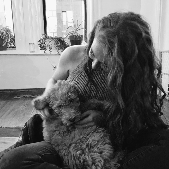 Meet your Posher, Cecilia - Picture 1 of 1